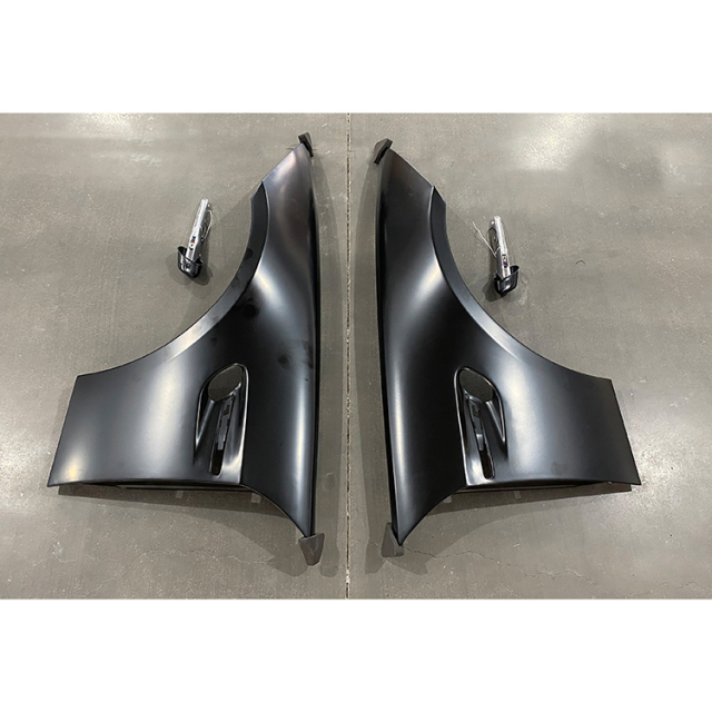 Hot Selling Exterior Accessories Auto Parts  Rear Bumper Lip Car Front Bumper for BMW 3 Series E90 M3 Car Bodykit