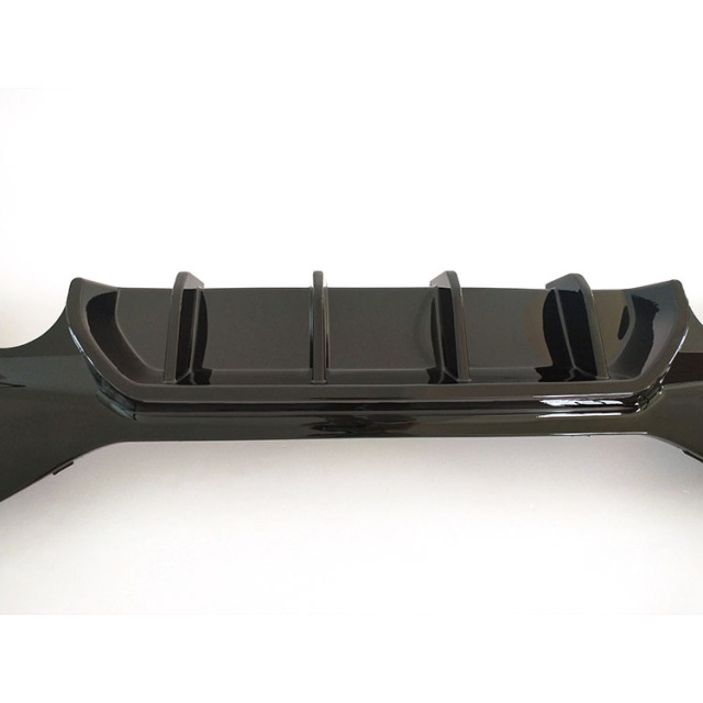 New Car Accessories Body Kit Gloss Black Rear Bumper Diffuser Lip for BMW 1 Series F20 2011-2018 Rear Diffuser