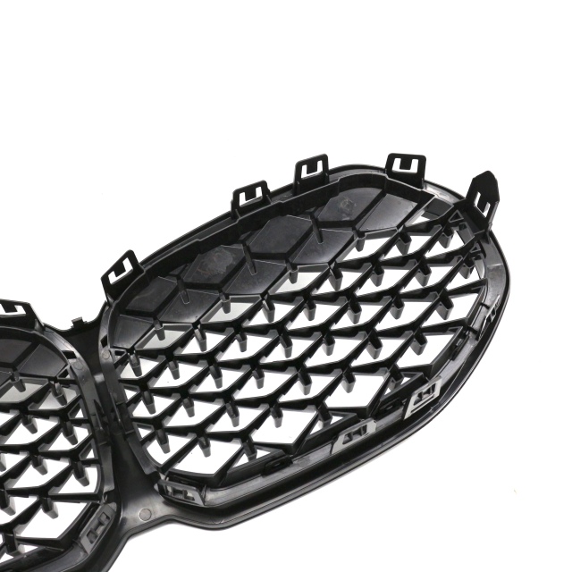 Facelift Kit New Model Auto Front Bumper Grille for BMW 1 Series F40 Hatchback Diamond All Black Modification Replacement 2019