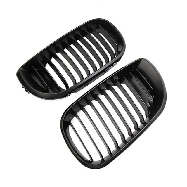 Hot Selling Bumper Grilles Single Line Glossy Black ABS Car Grills for BMW 3 Series E46 -Four Doors 2002-2004