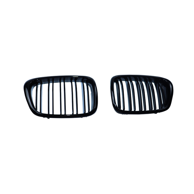 Car Body Kits Double Slat Carbon Look Front Bumper Mesh Net Radiator Grille Car Front Grille Fit for BMW 5 Series E39 2002-2004