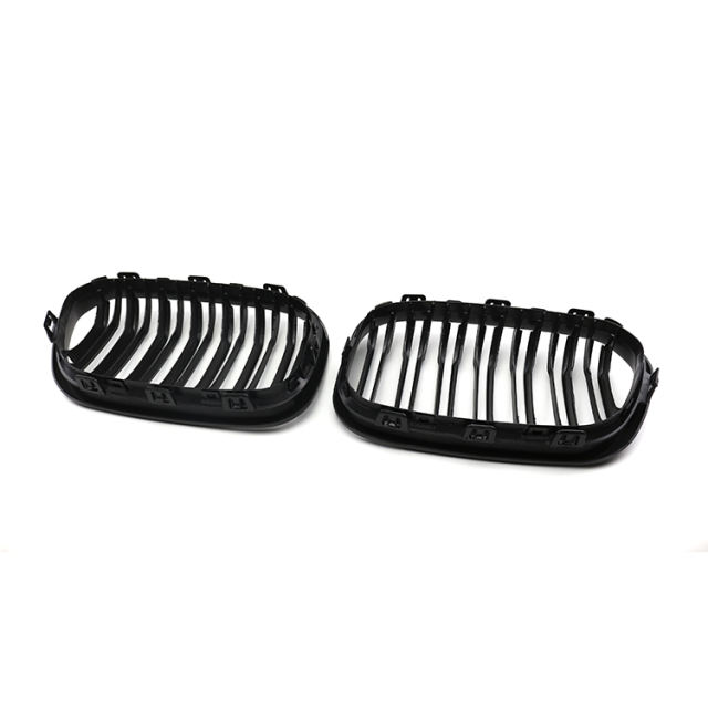 Auto Body Kits Matte Black Dual Slat Front Bumper Mesh Guard Grille Car Front Grille Fit for BMW Series 1 F20 2015-2018
