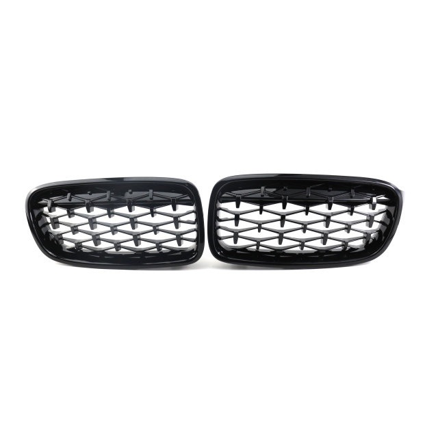 Car Body Parts  Car Front Bumper Grille for BMW 3 Series F30 F35 2012-IN Black Frame Chrome Black Point