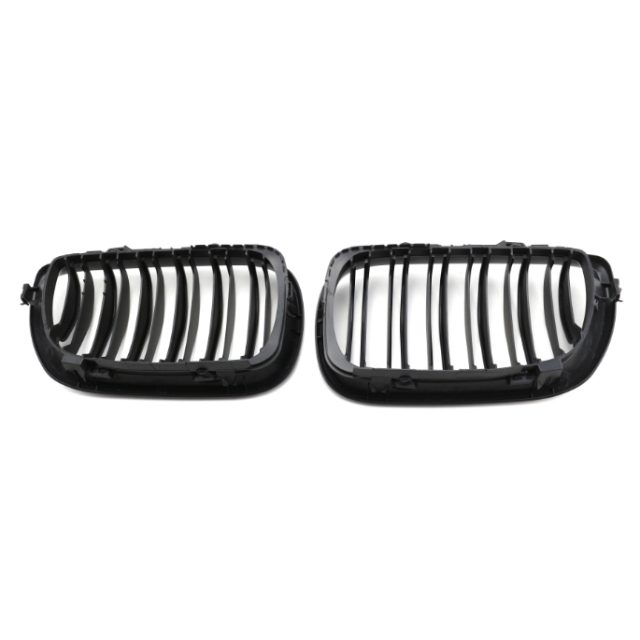 Factory Price Car Parts Accessories Double Slat Carbon Look/ M Color Car Front Bumper Grille for BMW 3 Series  E46 2002-2004