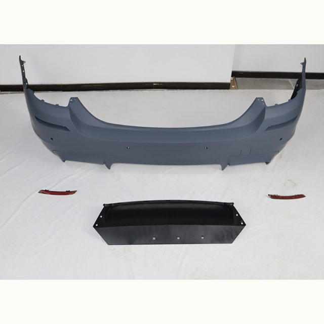 Car Modification Accessories M5 Front Rear Bumper Side Skirts Bodykit Fit for BMW 5 Series BMW F10/F18 2010-2016,www.hongyangcorp.com,Car Modification Accessories M5 Front Rear Bumper Side Skirts Bodykit Fit for BMW 5 Series BMW F10/F18 2010-2016