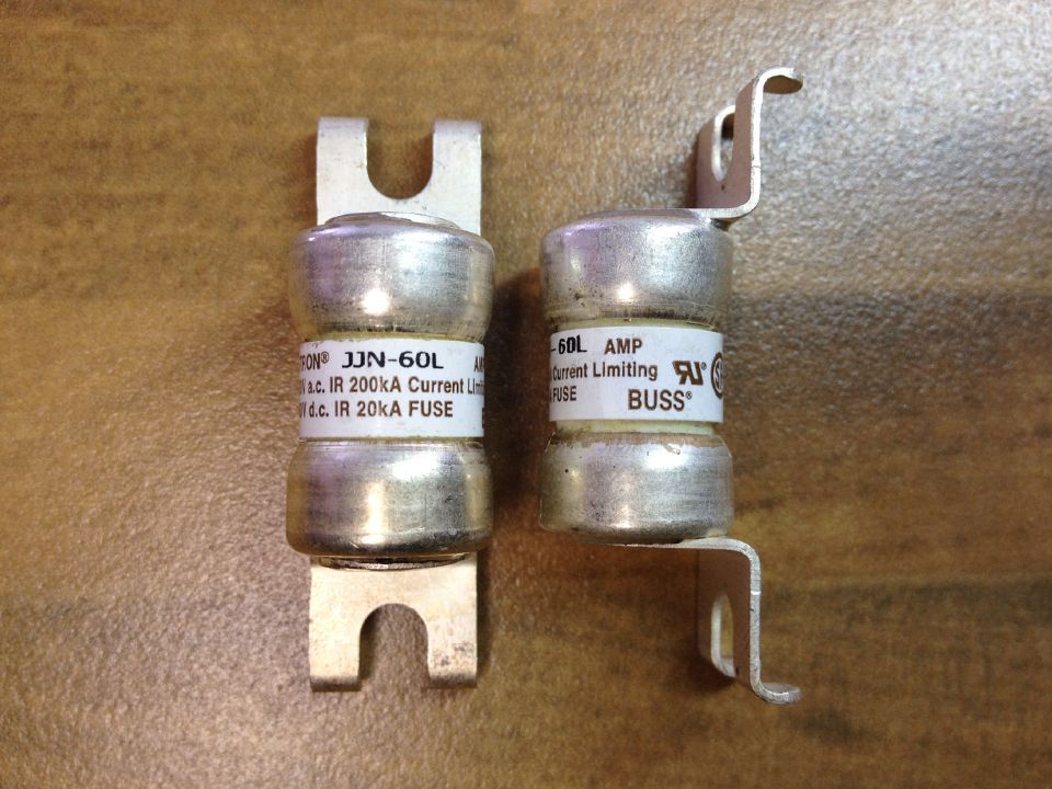 United States JJN-60L BUSS fuse tube FUSE Bussmann fuse