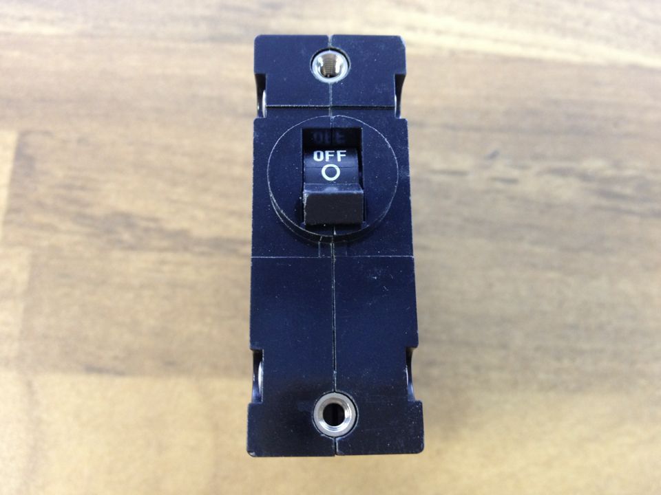 United States Jia Ling AA1-X0-14-334-192-D - circuit breaker 80VDC 1P10A new genuine