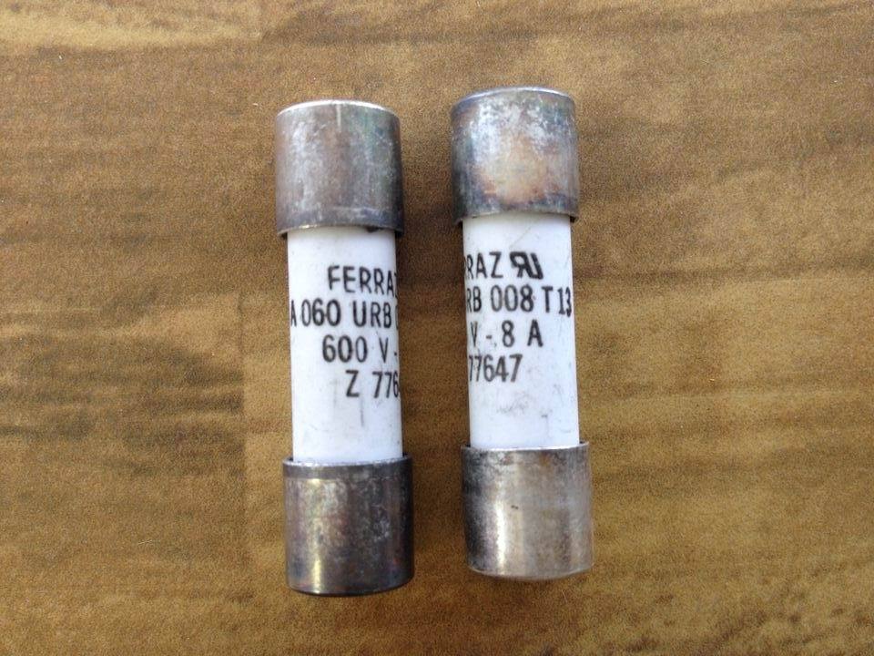 The French A060 URB 008T13 Z77647 FERRAZ Rowland faray 600V 8A 10X38 fuse