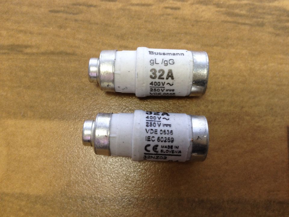 American gL/gG 32A 32NZ02 insurance BUSS Bussmann fuse original authentic