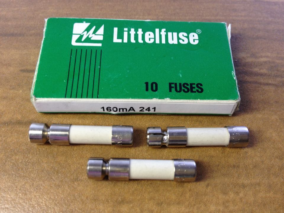 The United States Littelfuse Netlon 160MA 241 250V ceramic tube fuse 5X20 import insurance