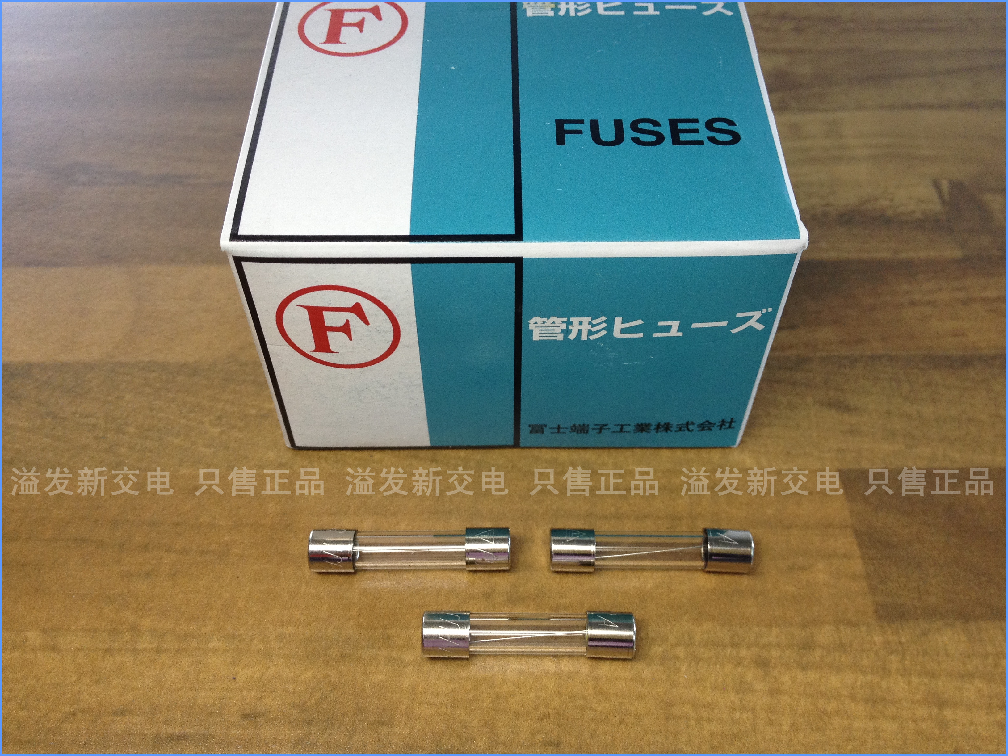 The original Japanese FUJI Fuji FGBO 3A 125V imported glass fuse tube fuse 6X30