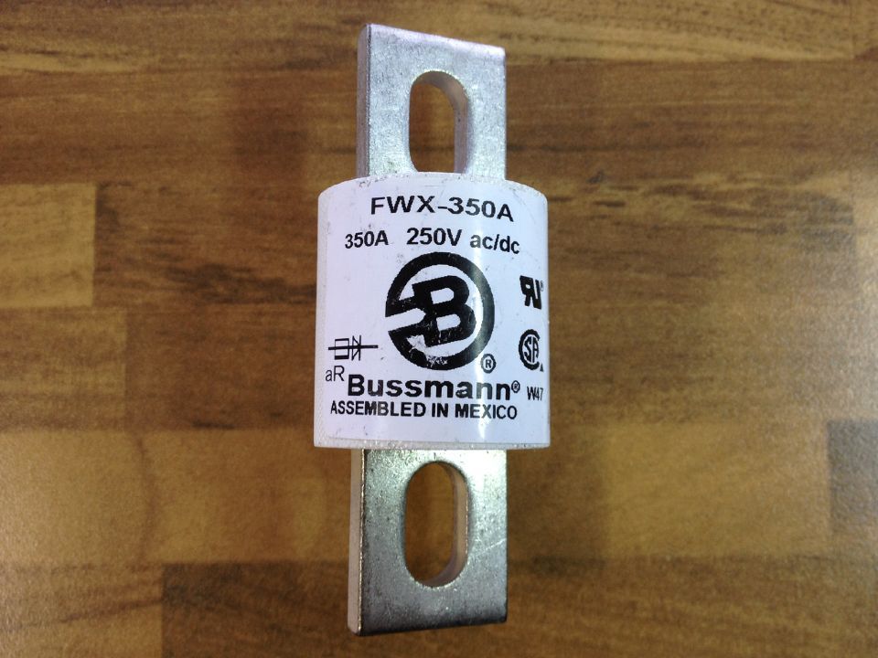 United States FWX-200A FWX-250A FWX-300A FWX-350A FWX-400A FWX-450A FWX-500A FWX-800A BUSS 250VAC/DC fuse Bussmann fuse original