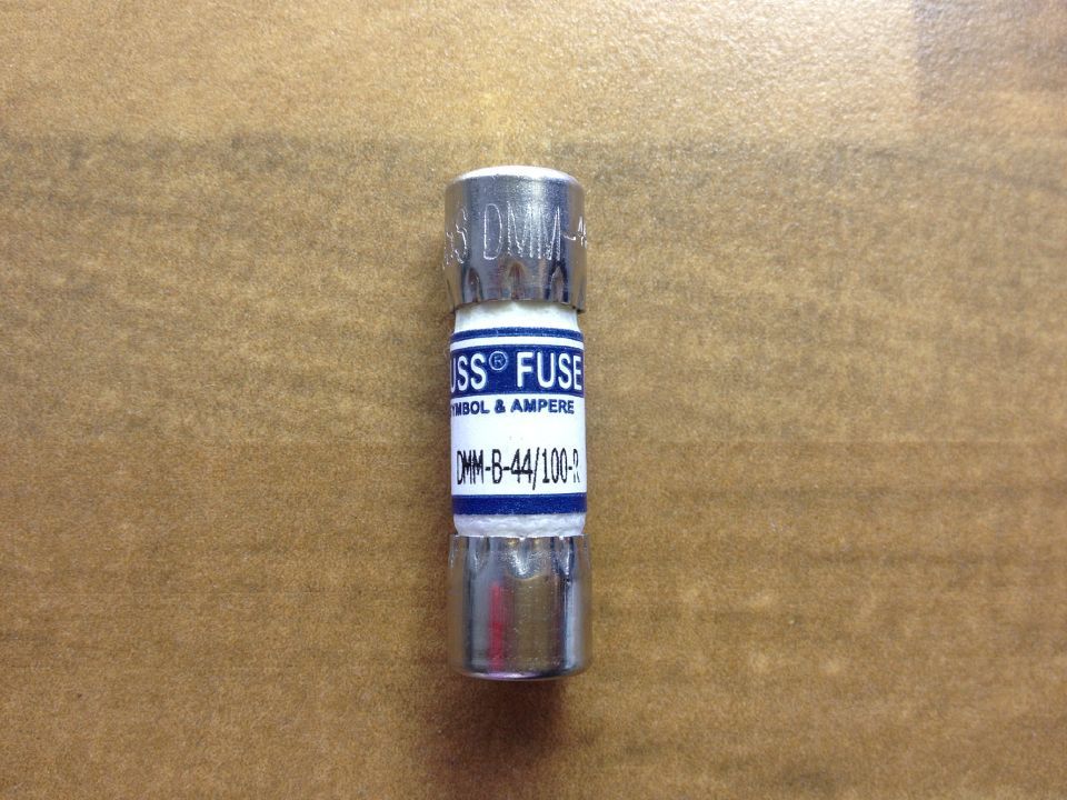 The original Bussmann DMM-B-44/100R fuse tube fuse 10X35 insurance