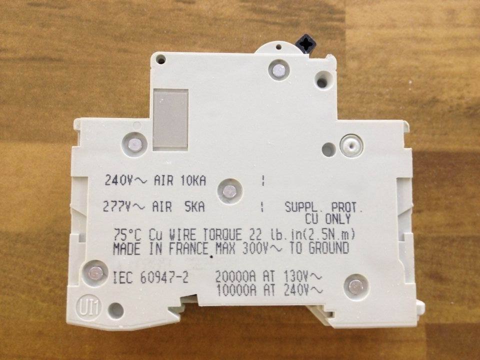 MuIti 9 Schneider D3A 1P3A C60 circuit breaker 24502 original authentic