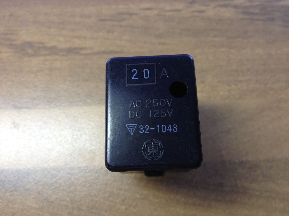 Japan's FANUC DAITO UP200 32-1043 20A250V FANUC daito fuse