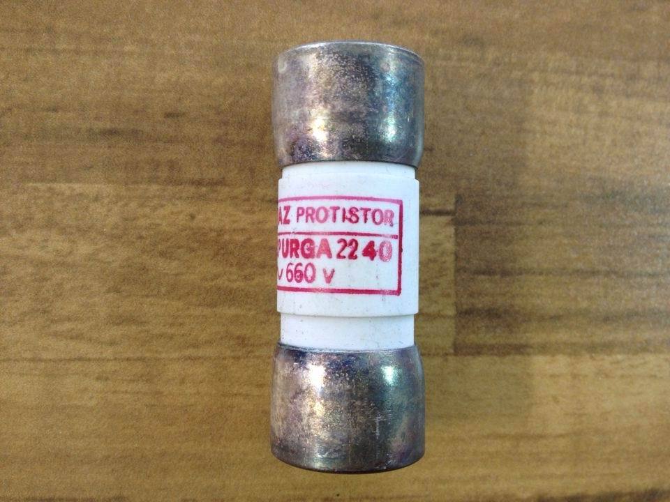 The French FERRAZ CP URGA2240 PROTISTOR 660V40A22X58 6621 faray fuse