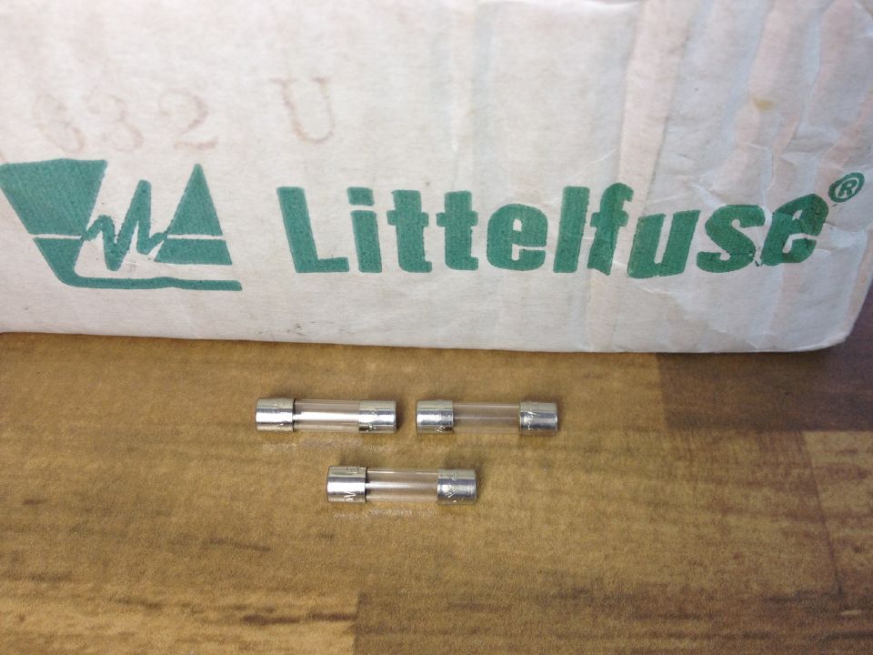 The original American Litteituse Netlon F5A imported glass tube 5X20 insurance 250V fuse