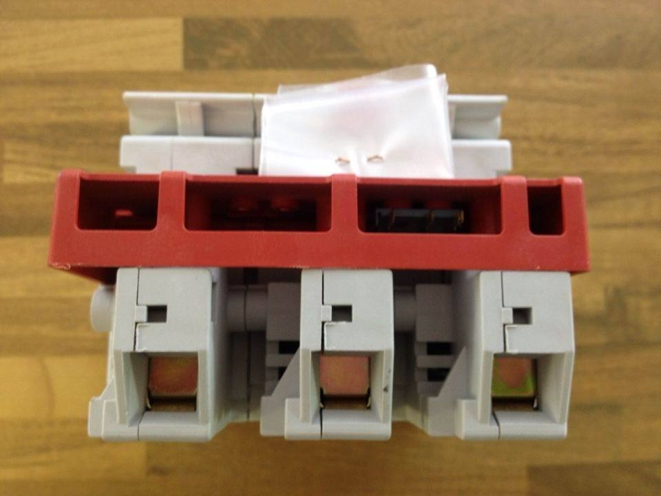 Bussmann United States CH223DMS fuse holder 125A 690V 22x58 original authentic