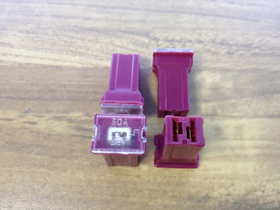 The United States Litteifuse Lite car insurance insurance auto fuse square tube 50A32V engine