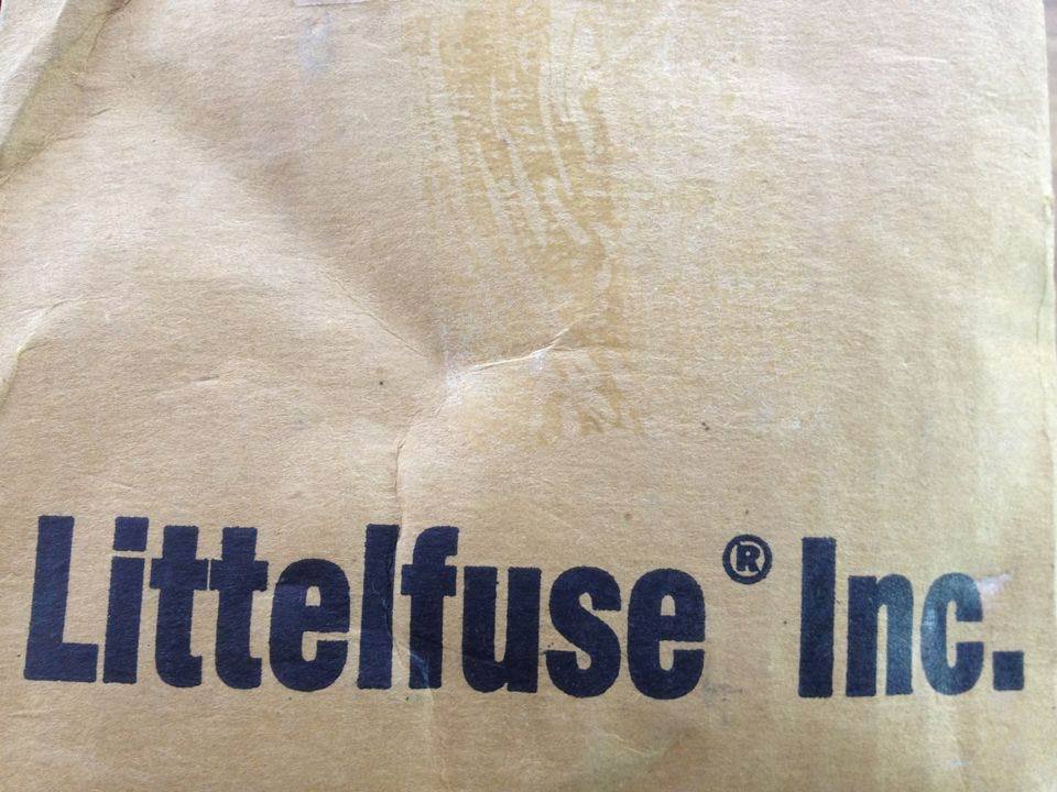 The United States Litteltuse Netlon 20A 32V import medium safety sheet auto fuse
