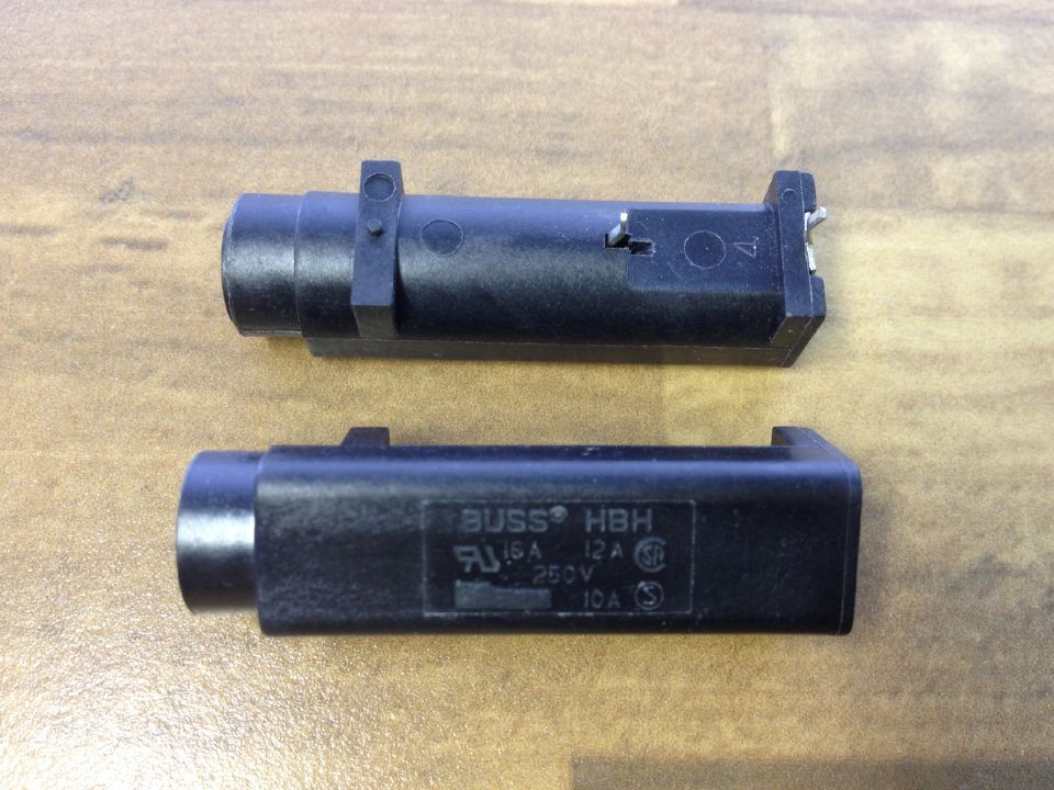 The United States Bussmann HBH BUSS 6X32MM 6X30MM original fuseholders fuse holder
