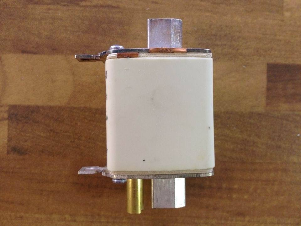 Feiling STR12-00 63A fuse 500V 120KA quick fuse body to ensure genuine