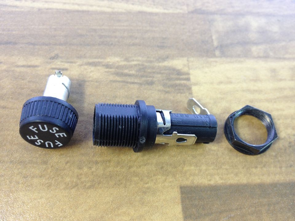 The United States Bussmann HTB BUSS 6X32MM 6X30MM original fuseholders fuse holder