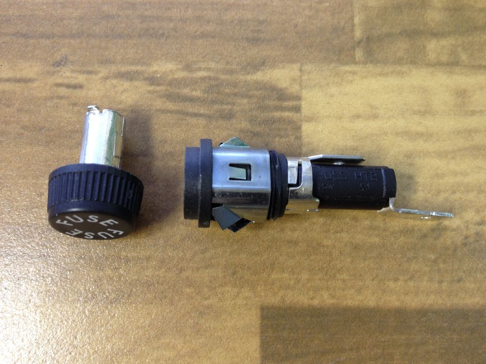 The United States Bussmann BK/HTB BUSS 6X32MM 6X30MM fuse fuse holder