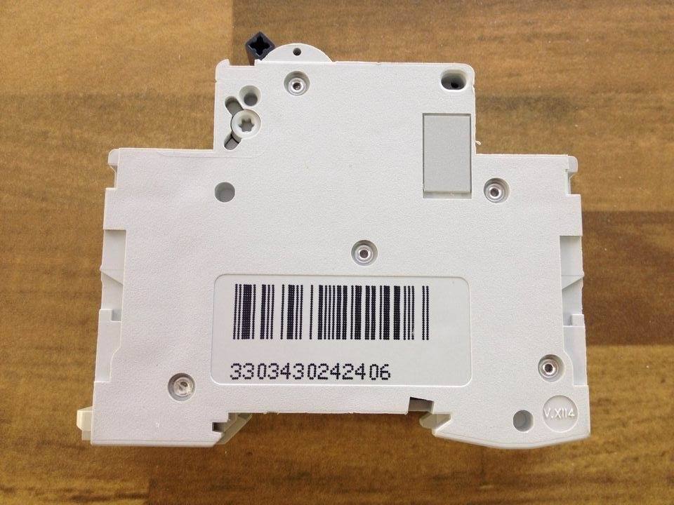 MuIti 9 Schneider C16 C60N circuit breaker 1P16A 24311 original authentic
