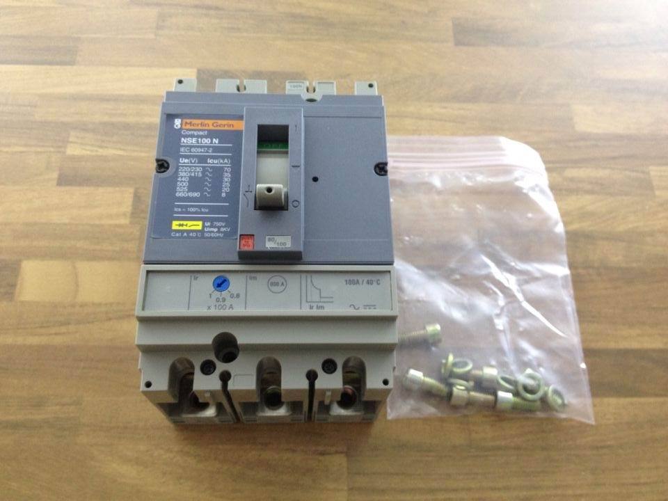 Schneider NSE100N3100 air switch 100A3P3T 3P100A NSE100N circuit breaker