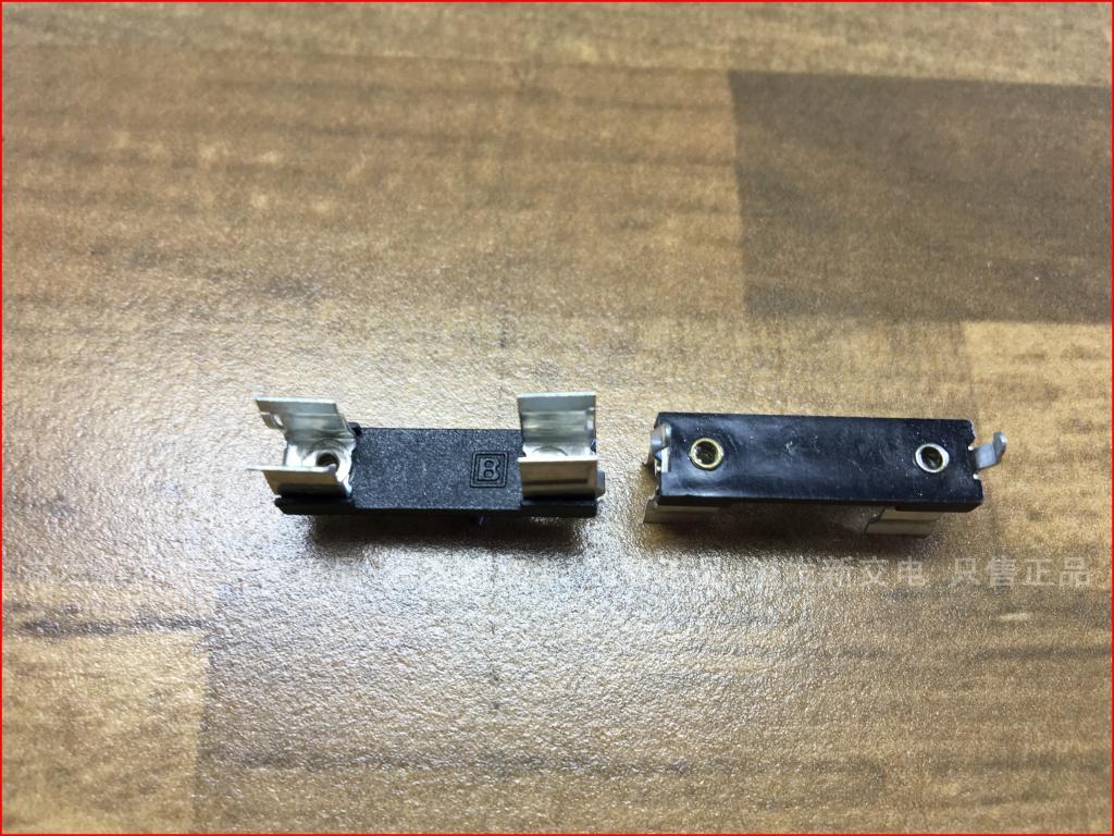 The United States BULGIN FX0321 import fuseholders 5X20MM circuit board fuse holder