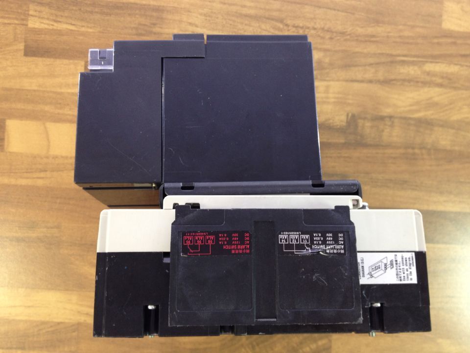 - - MDSPSAD240-SW +NF225-CW  circuit breaker 3P125A original