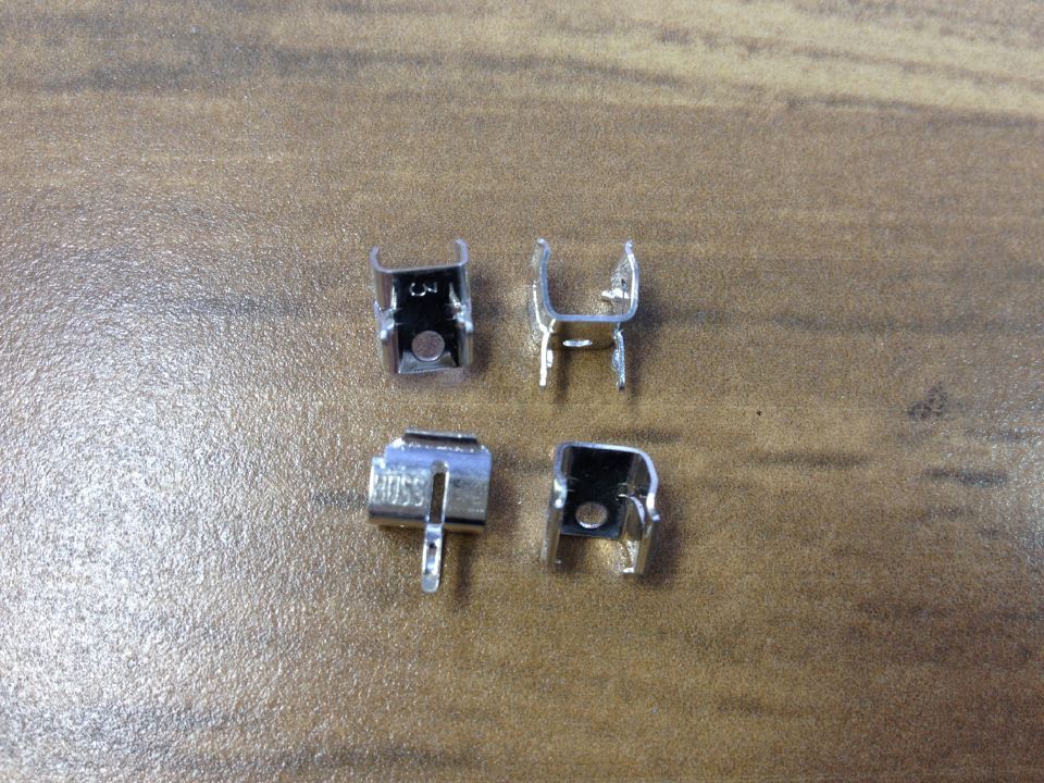 The United States Bussmann circuit board fuseholders 6X30 6X32MM BUSS fuse holder