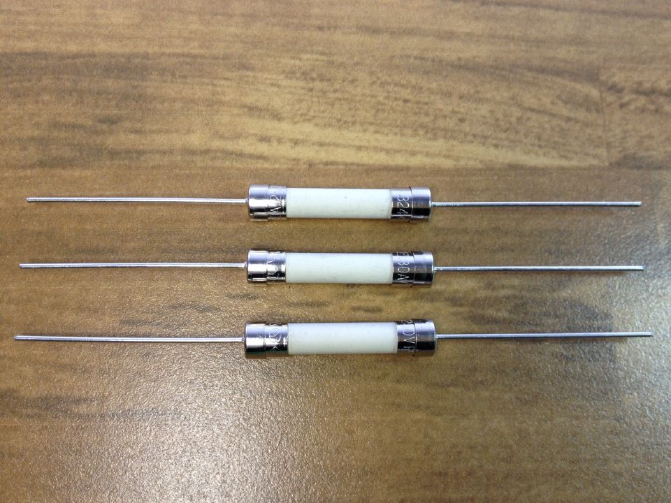 The United States Litteituse HXP 30A 250V 0324030 Lite ceramic pin tube fuse 6X30