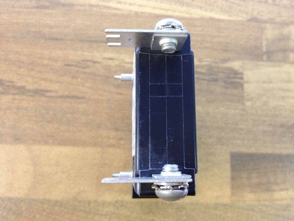 The original American AIRPAX Ebers IEGBXF-6-37348-50-V - breaker 1P 50A 65V