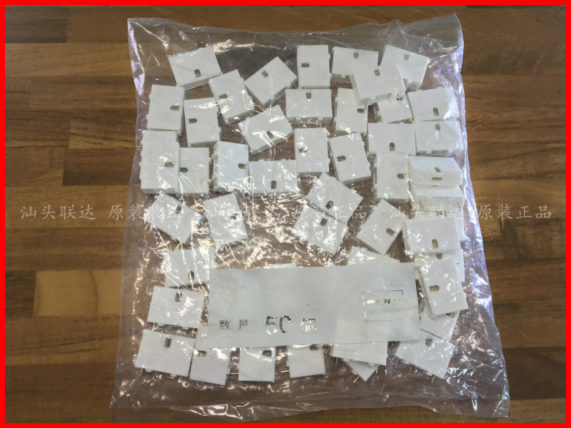 Japan SATO PARTS F-300-1P imported gold-plated circuit boards fuseholders fuseholders 5X20