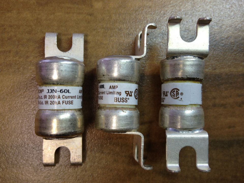 United States JJN-60L BUSS fuse tube FUSE Bussmann fuse