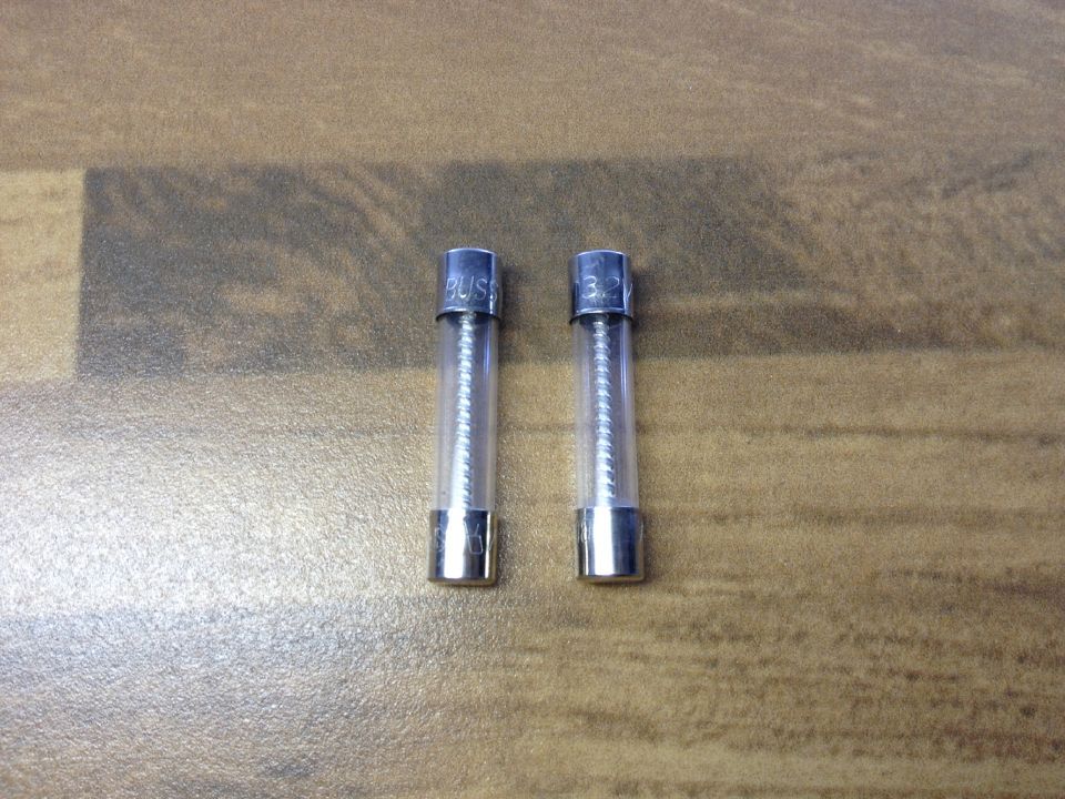 United States BUSS MDL 32V 9A 6X30 6X32MM Bussmann fuse