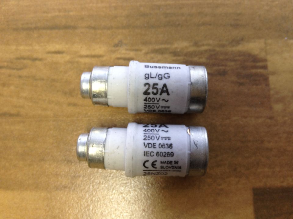 American gL/gG 25A 25NZ02 insurance BUSS Bussmann fuse original authentic