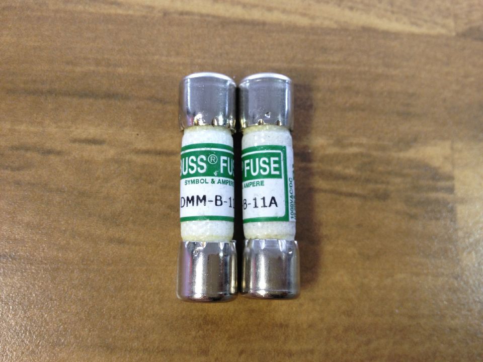 FLUKED million in the United States with a fuse MM-B-11A 10.3X38 import insurance pipe 1000VC/DC