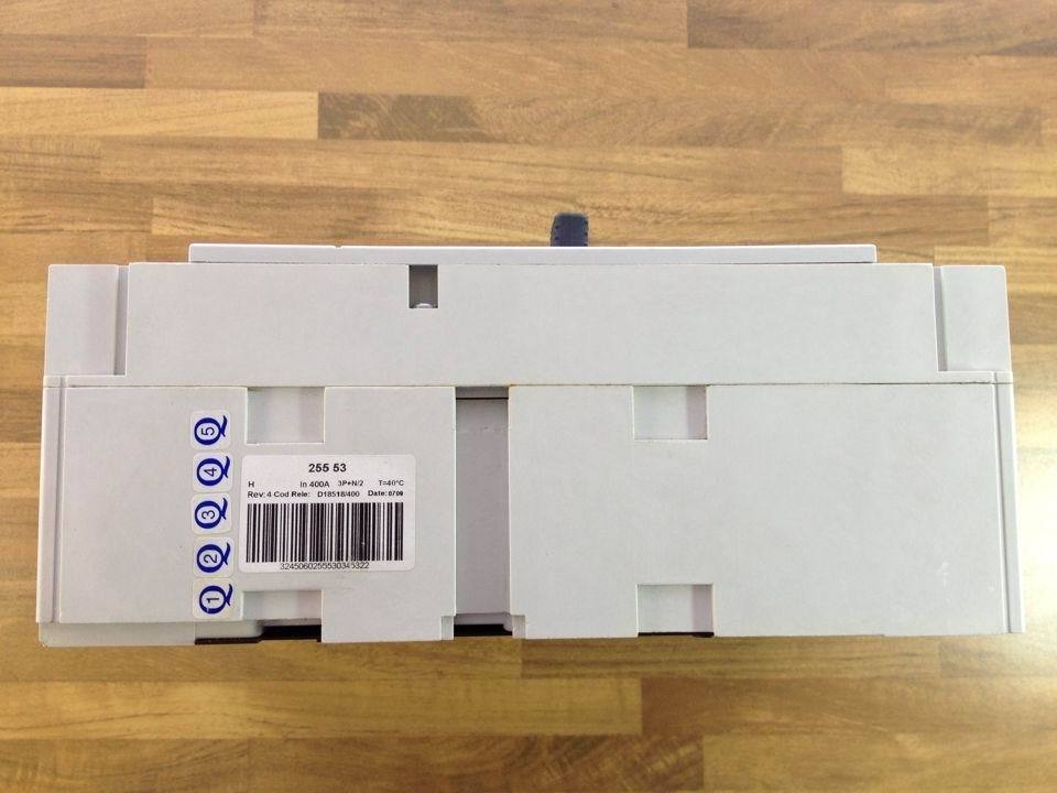 Spot original Legrand DPX630 400A 4P400A circuit breaker 320-400A adjustable