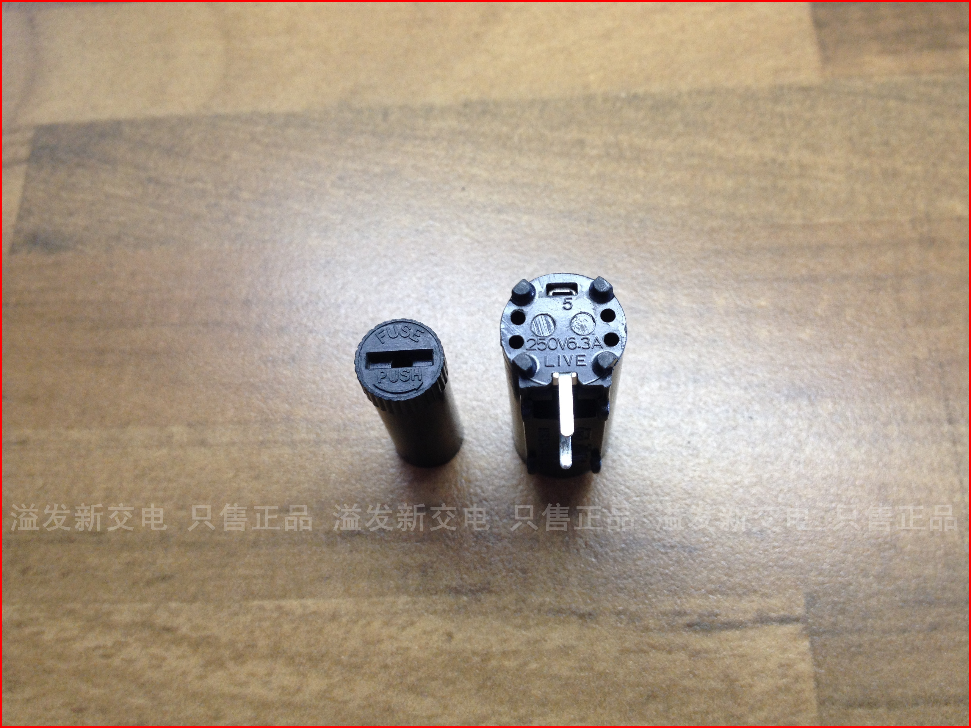 The original Japanese EDK FH-B13 board 10A 250V 5X20MM fuse fuse holder