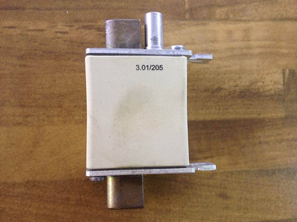 German MULLER JEAN gold Miller N5013813 fuse NH00 DIN43620 63A genuine