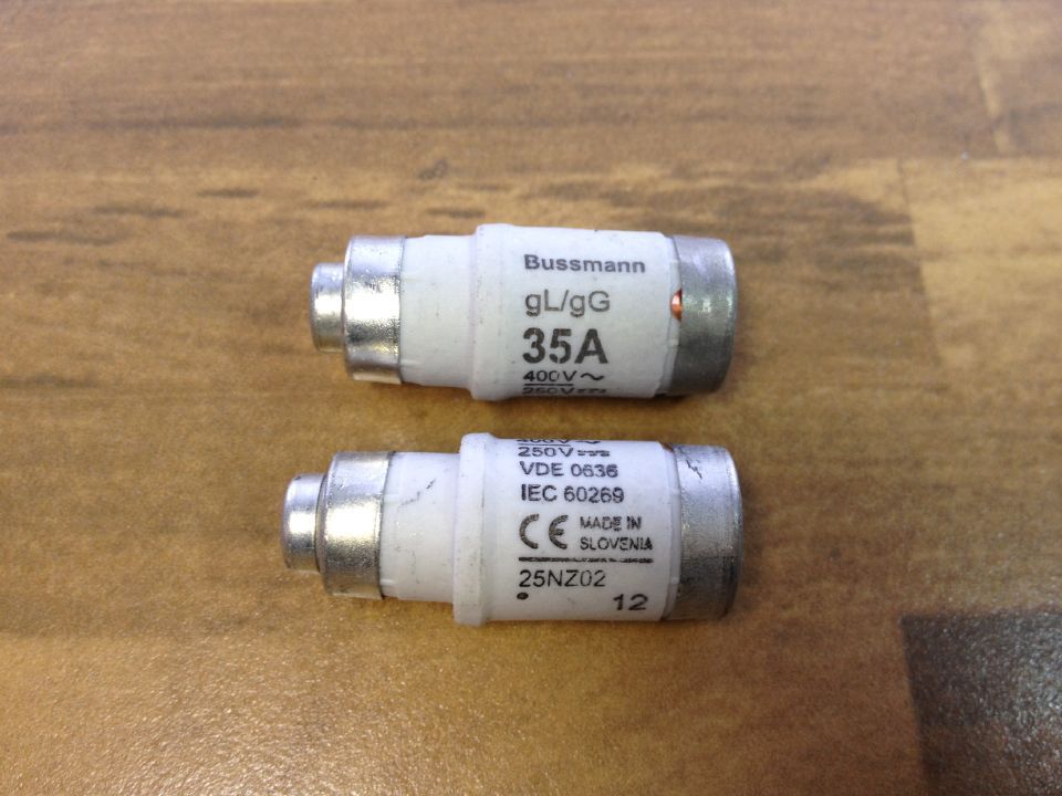 American gL/gG 35A 35NZ02 insurance BUSS Bussmann fuse original authentic