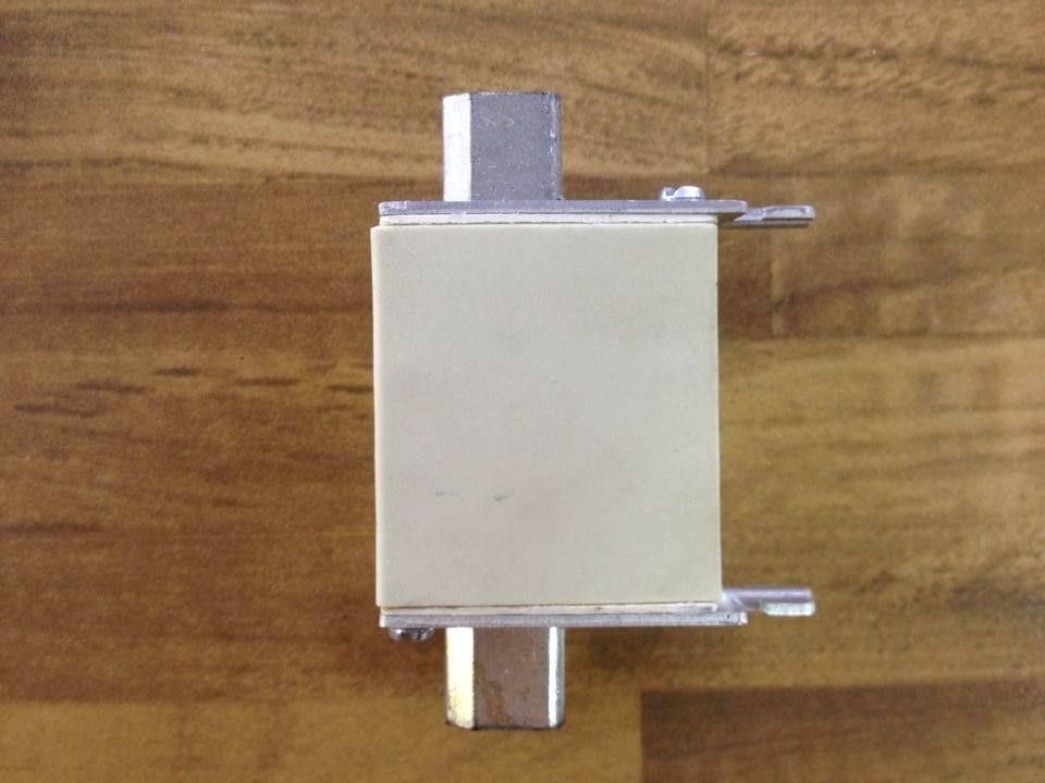 SIEMENS SIEMENS 10A NH00C fuse 803-2C 500V120KA 3NA3 original authentic
