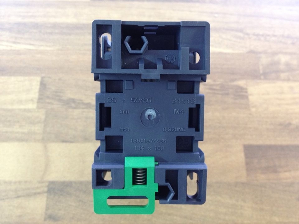 Schneider LC1E 1810 AC contactor 220V original authentic