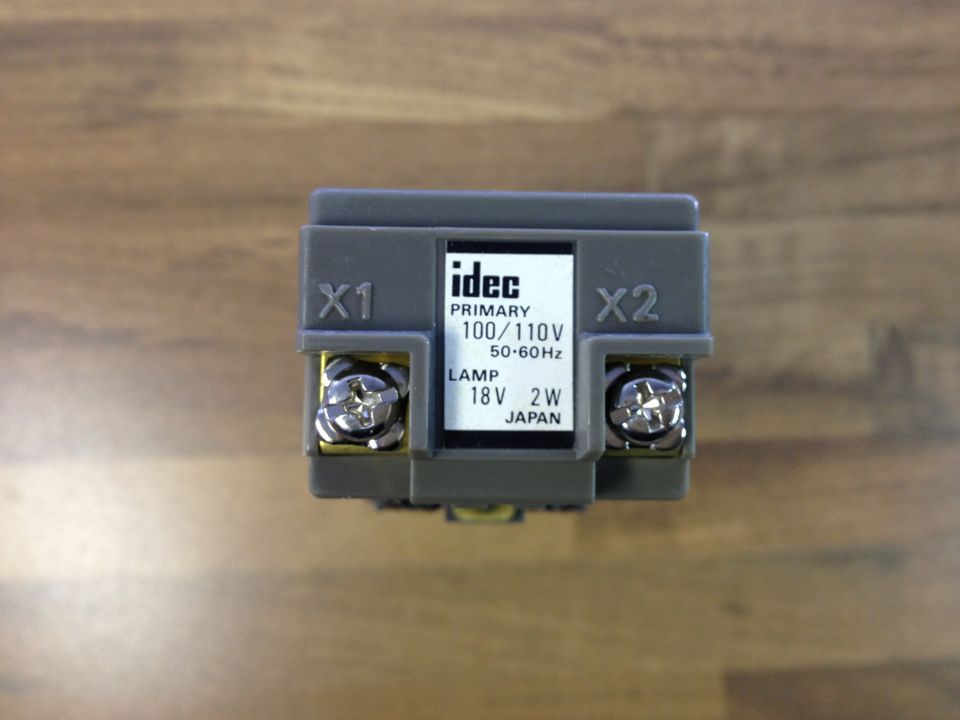 Japan IDEC and ASN key switches with three bit key knob switch 30MM NC original