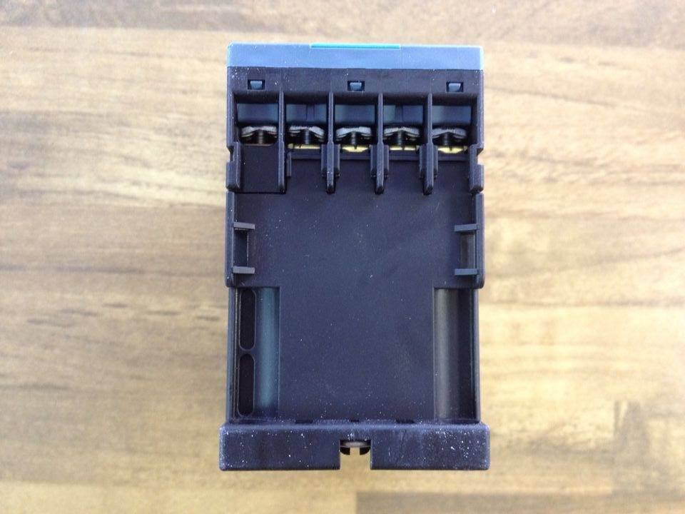 SIEMENS 3RT6015-1KF41 DC contactor 4NO DC77-137V original authentic