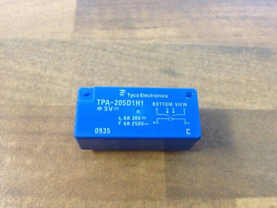 Tyco EIectronics TPA-205D1H1 DC5V 8A250V Tyco relay spot genuine original