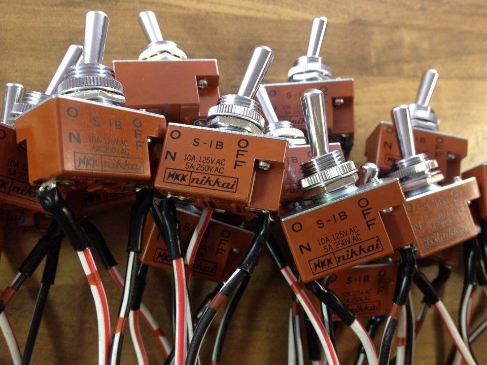 Japan imported NKK S-1B toggle switch toggle 5A250V gear 125V10A new original authentic